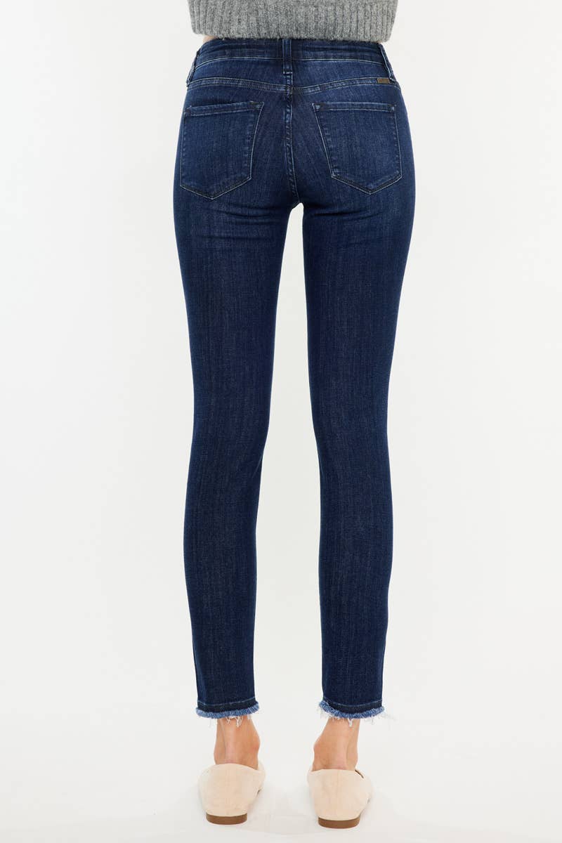 Dark, Mid Rise Kan Can jeans
